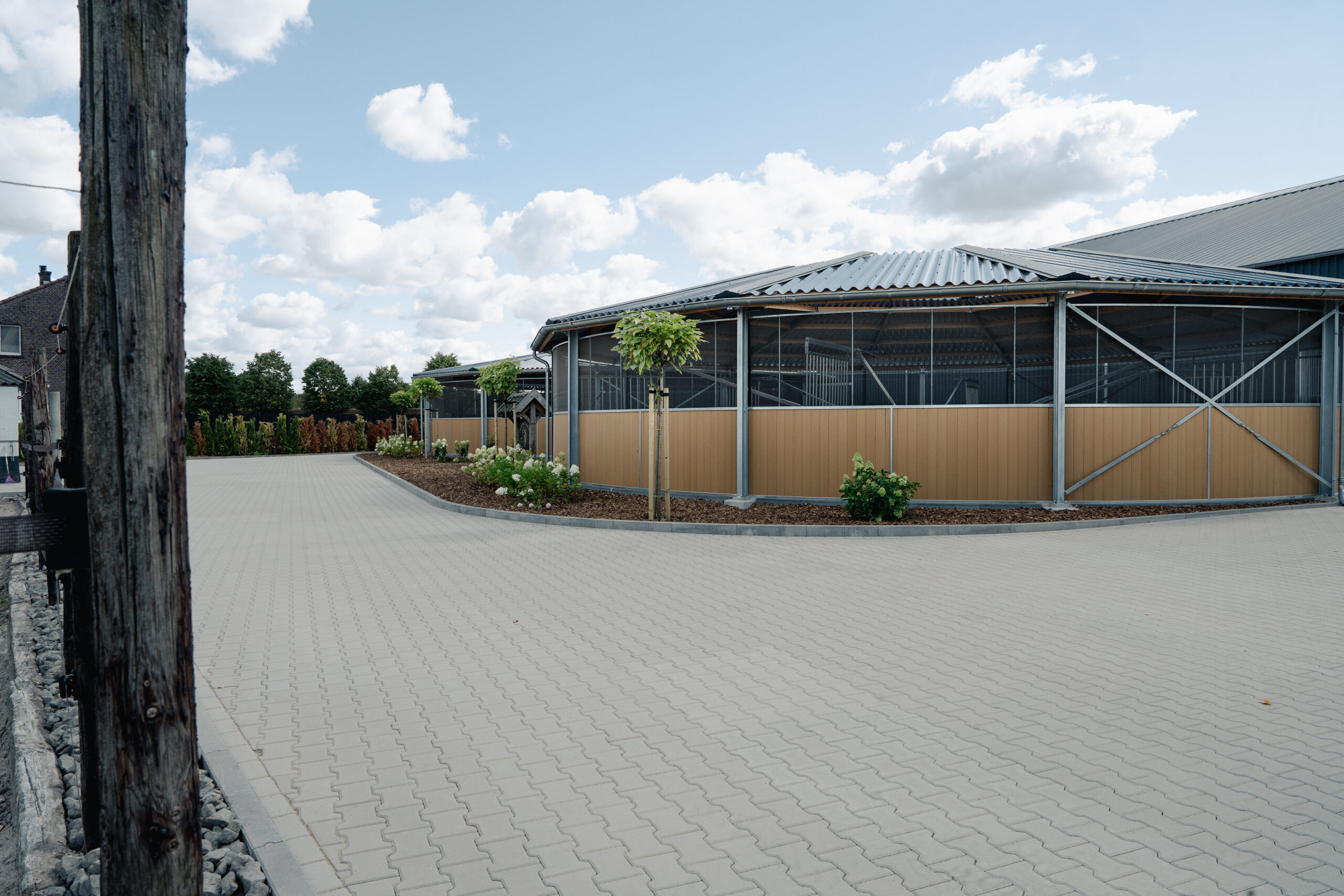 Professional Sport Pension with 20+ Stables - Ideal Homebase in Venlo - Image 3
