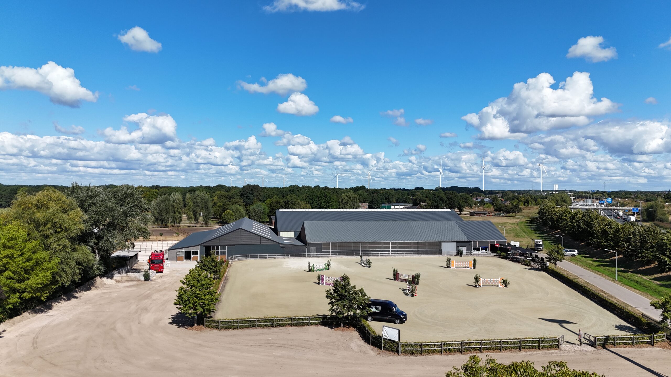 Professional Sport Pension with 20+ Stables - Ideal Homebase in Venlo - Image 10